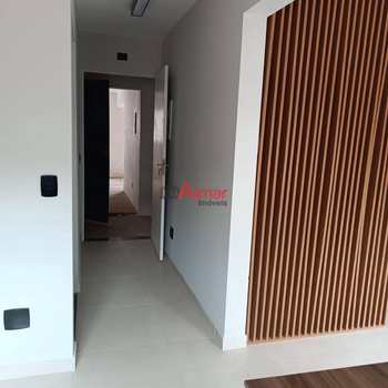 Apartamento em São Paulo, bairro Vila Corberi