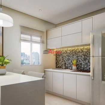 Apartamento em São Paulo, bairro Vila Corberi