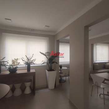Apartamento em São Paulo, bairro Jardim Helian