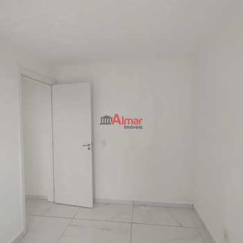 Apartamento em São Paulo, bairro Jardim Helian