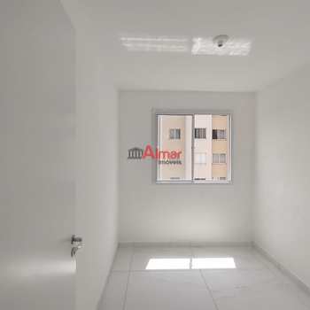 Apartamento em São Paulo, bairro Jardim Helian