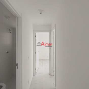 Apartamento em São Paulo, bairro Jardim Helian