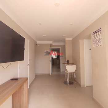 Apartamento em São Paulo, bairro Jardim Helian