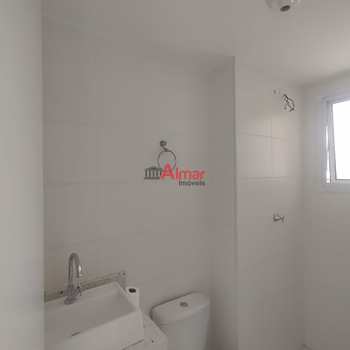 Apartamento em São Paulo, bairro Jardim Helian