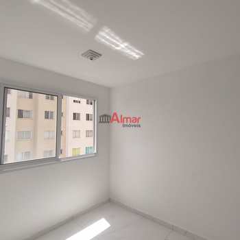 Apartamento em São Paulo, bairro Jardim Helian