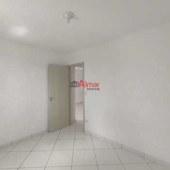 Apartamento em São Paulo, bairro Vila Carmosina