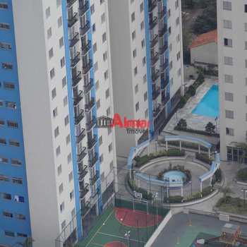 Apartamento em São Paulo, bairro Vila Carmosina