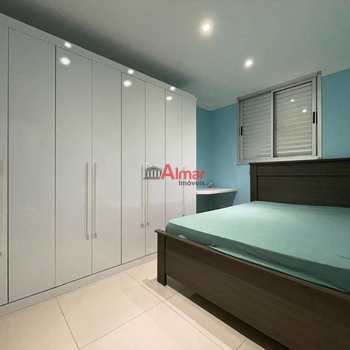 Apartamento em São Paulo, bairro Vila Carmosina