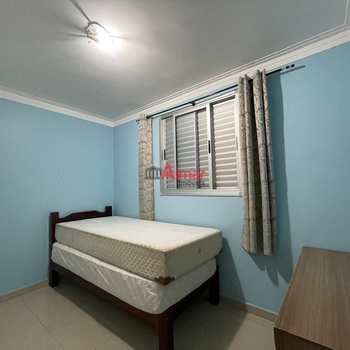 Apartamento em São Paulo, bairro Vila Carmosina