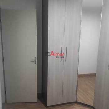 Apartamento em São Paulo, bairro Itaquera