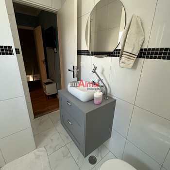 Sobrado de Condomínio em São Paulo, bairro Itaquera