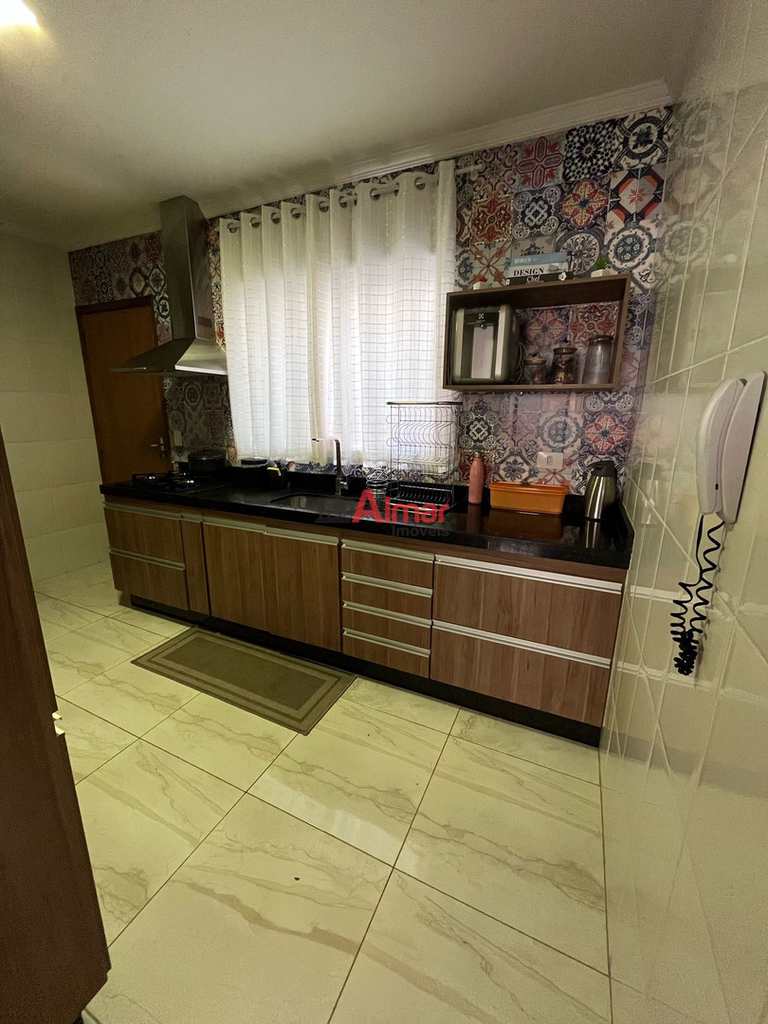 Sobrado de Condomínio em São Paulo, no bairro Itaquera