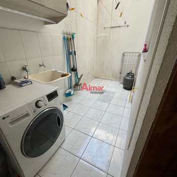 Sobrado de Condomínio em São Paulo, bairro Itaquera