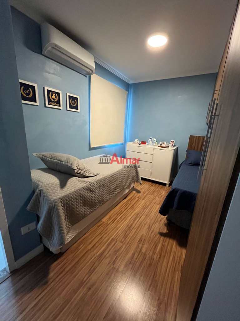 Sobrado de Condomínio em São Paulo, no bairro Itaquera