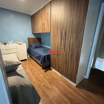 Sobrado de Condomínio em São Paulo, bairro Itaquera