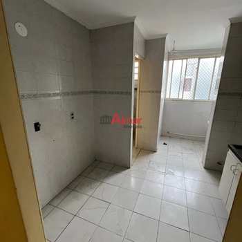 Apartamento em São Paulo, bairro Itaquera