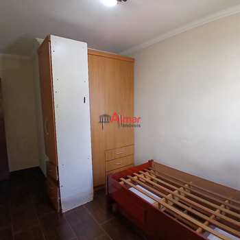 Apartamento em São Paulo, bairro Vila Carmosina
