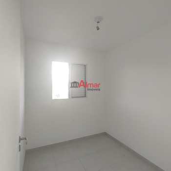 Apartamento em São Paulo, bairro Vila Carmosina
