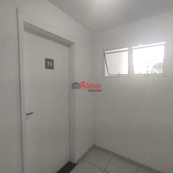 Apartamento em São Paulo, bairro Vila Carmosina