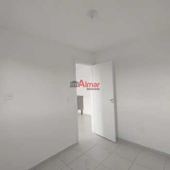 Apartamento em São Paulo, bairro Vila Carmosina
