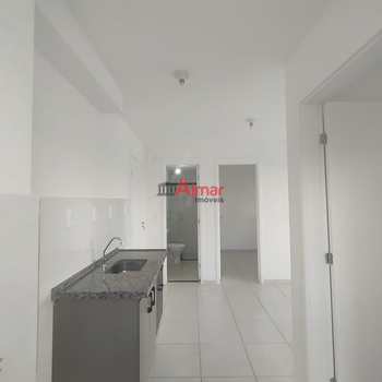 Apartamento em São Paulo, bairro Vila Carmosina