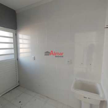 Sobrado de Condomínio em São Paulo, bairro Itaquera