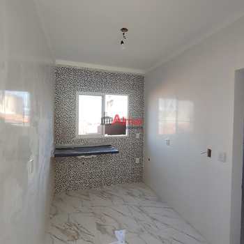 Sobrado de Condomínio em São Paulo, bairro Itaquera