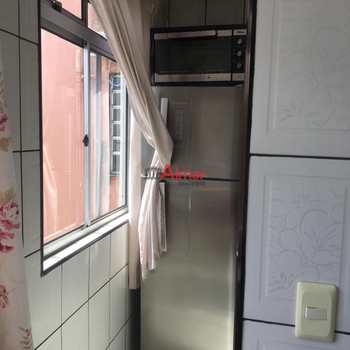 Apartamento em São Paulo, bairro Conjunto Habitacional Fazenda do Carmo