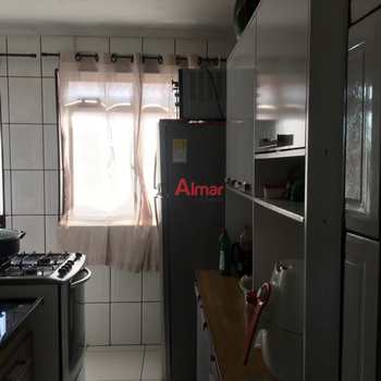 Apartamento em São Paulo, bairro Conjunto Habitacional Fazenda do Carmo