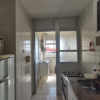 Apartamento em São Paulo, bairro Itaquera