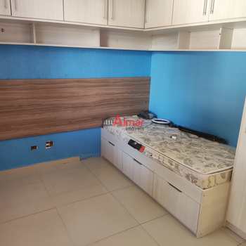 Apartamento em São Paulo, bairro Vila Carmosina
