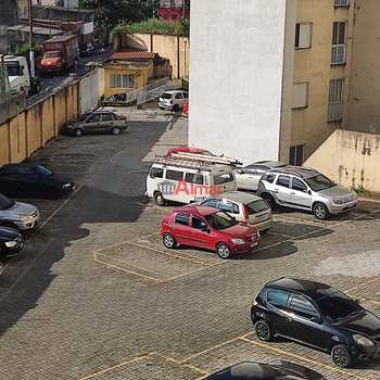 Apartamento em São Paulo, bairro Vila Carmosina