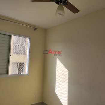 Apartamento em São Paulo, bairro Vila Carmosina