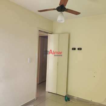 Apartamento em São Paulo, bairro Vila Carmosina