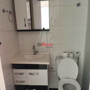 Apartamento em São Paulo, bairro Vila Carmosina