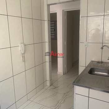Apartamento em São Paulo, bairro Jardim Robru