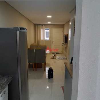 Apartamento em São Paulo, bairro Vila Carmosina