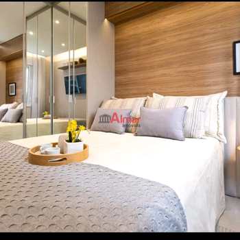 Apartamento em São Paulo, bairro Pinheiros