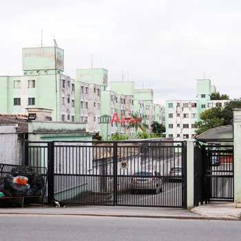 Apartamento em Poá, bairro Jardim Itamarati