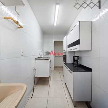 Apartamento em Poá, bairro Jardim Itamarati