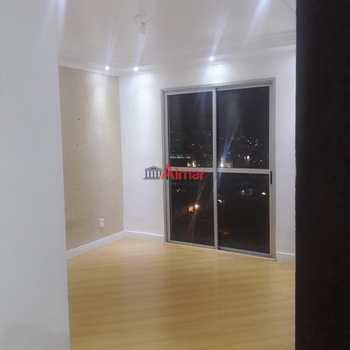 Apartamento em São Paulo, bairro Vila Carmosina