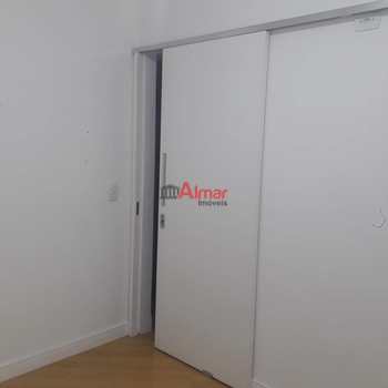 Apartamento em São Paulo, bairro Vila Carmosina
