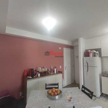 Apartamento em São Paulo, bairro Vila Carmosina