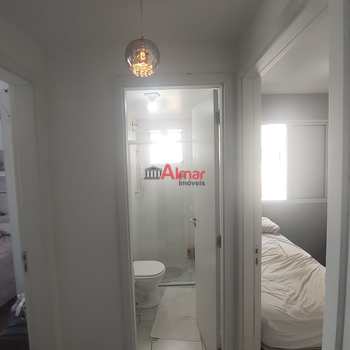 Apartamento em São Paulo, bairro Vila Carmosina