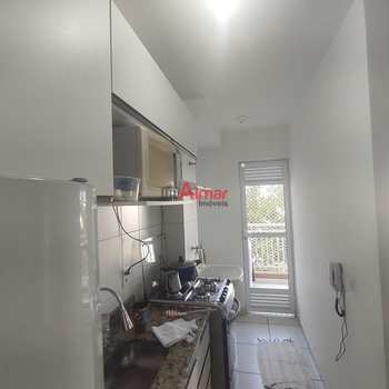 Apartamento em São Paulo, bairro Vila Carmosina