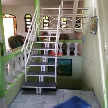 Sobrado em Itaquaquecetuba, bairro Jardim dos Ipês