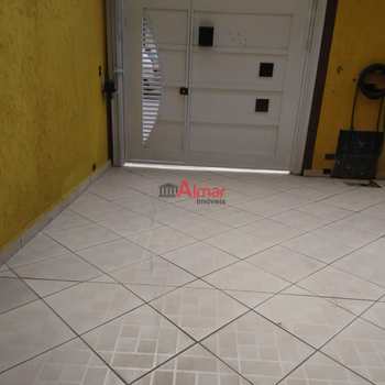 Sobrado em Itaquaquecetuba, bairro Jardim dos Ipês