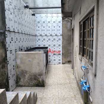 Sobrado em São Paulo, bairro Itaquera