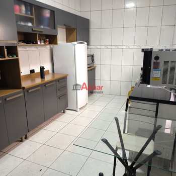 Sobrado em São Paulo, bairro Itaquera