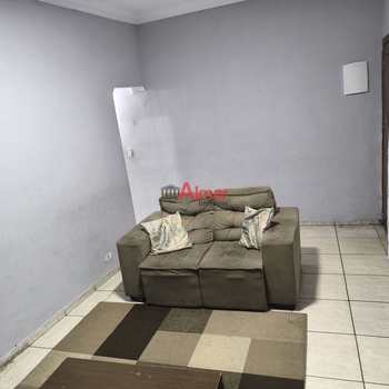 Sobrado em São Paulo, bairro Itaquera